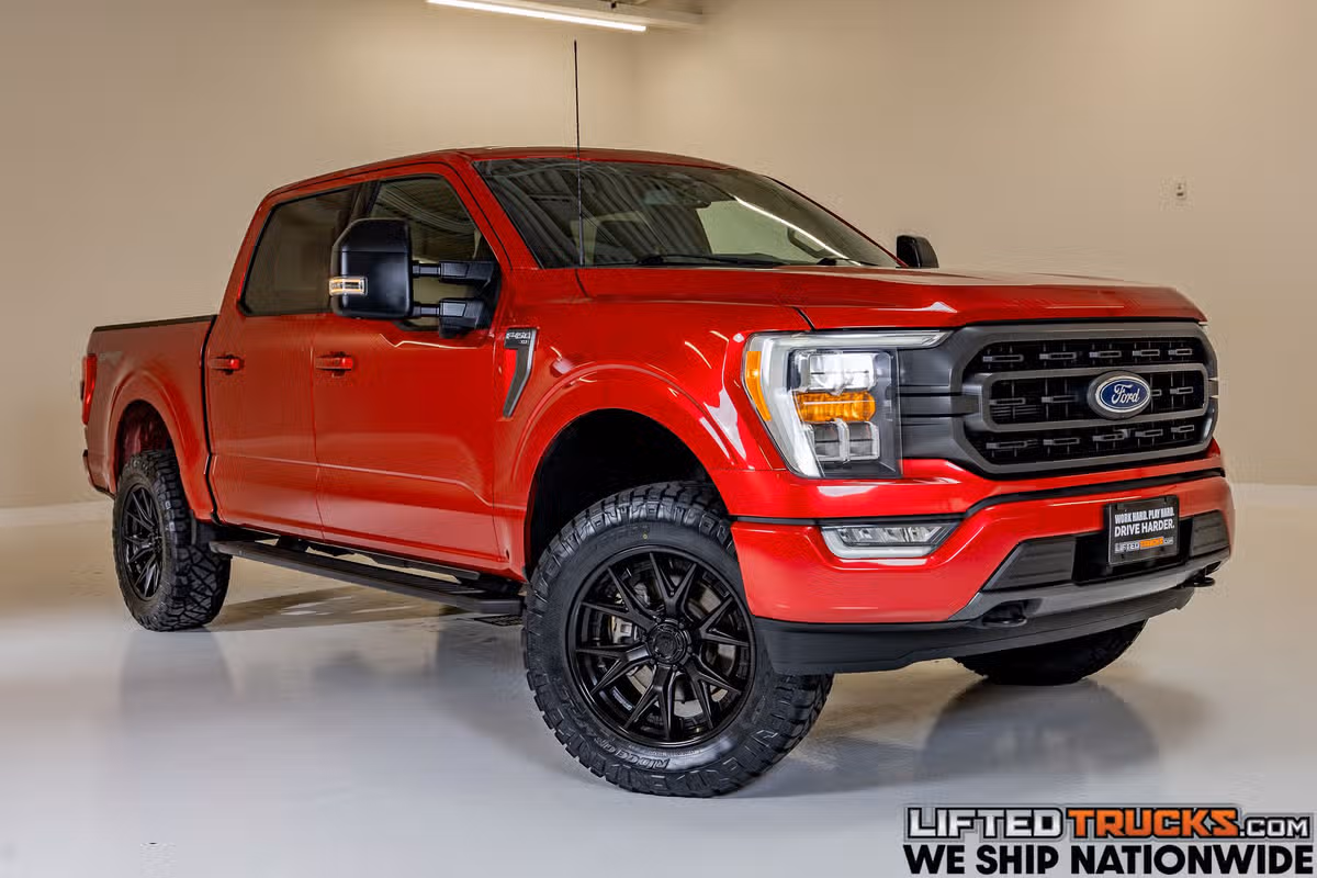 2022 Ford F-150 XLT SuperCrew