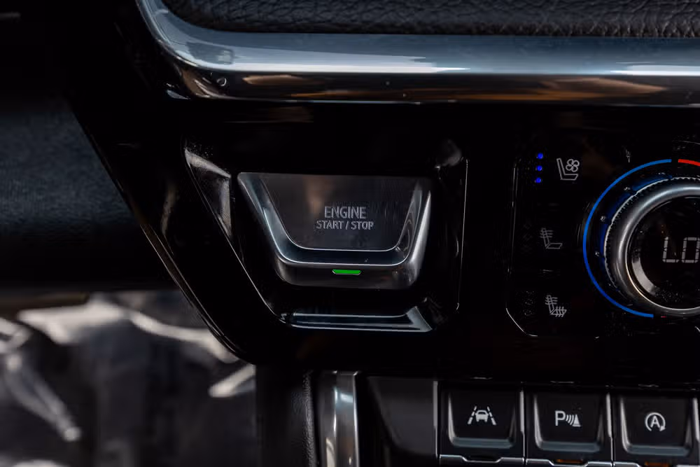 2025 GMC Sierra 1500 Denali Crew Cab Image 23