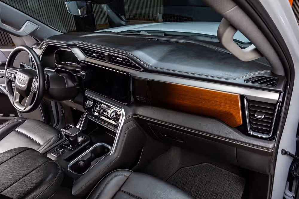 2025 GMC Sierra 1500 Denali Crew Cab Image 18