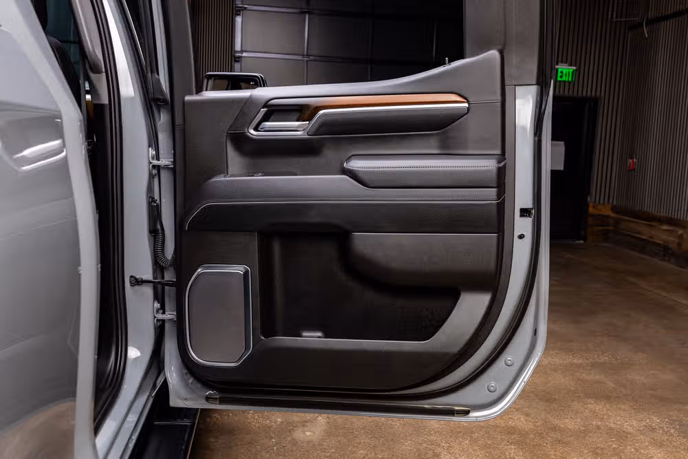 2025 GMC Sierra 1500 Denali Crew Cab Image 39