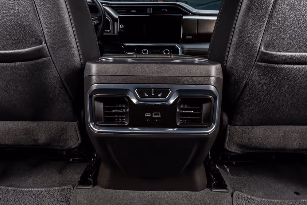 2025 GMC Sierra 1500 Denali Crew Cab Image 33