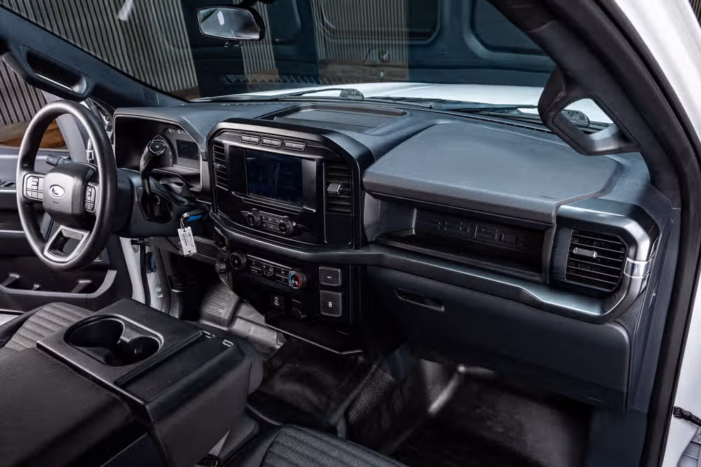 2023 Ford F-150 XL SuperCrew Image 18
