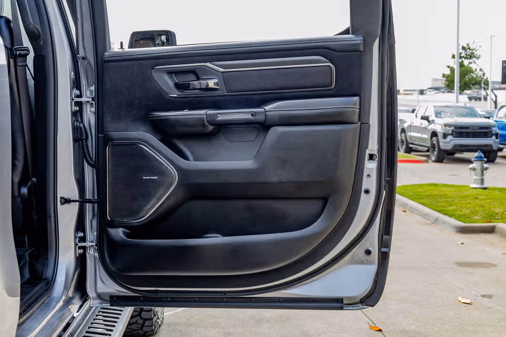 2026 Ram 1500 RHO Crew Cab Image 40