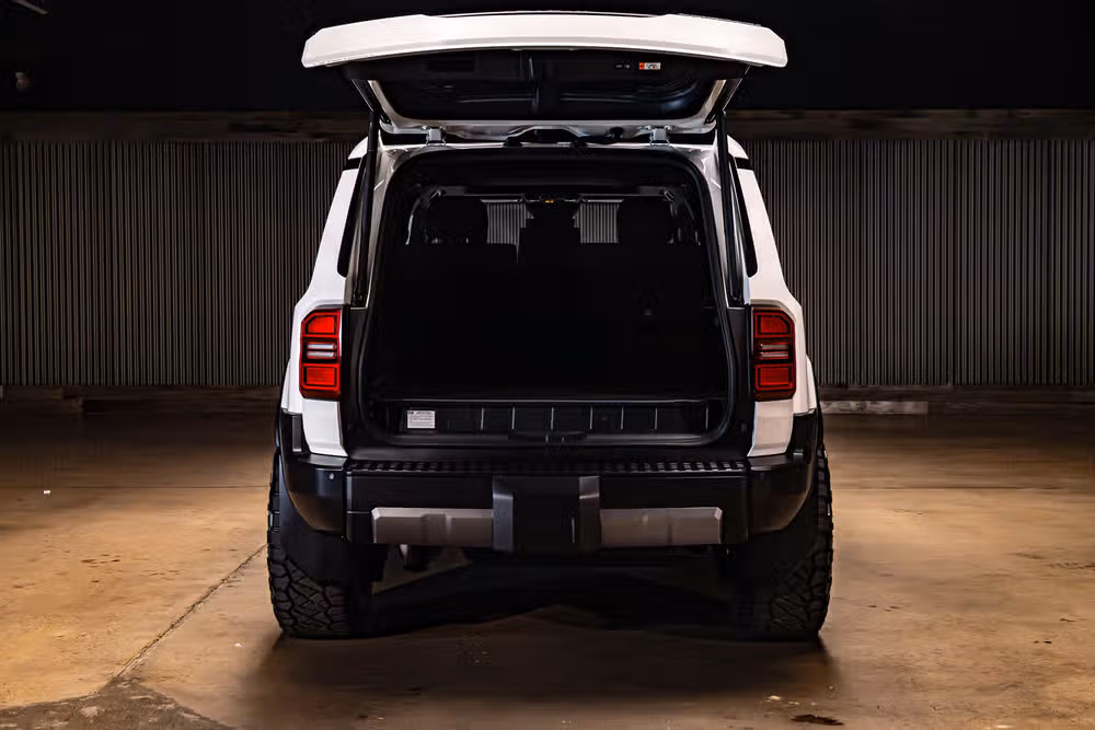 2024 Toyota Land Cruiser Base Image 9