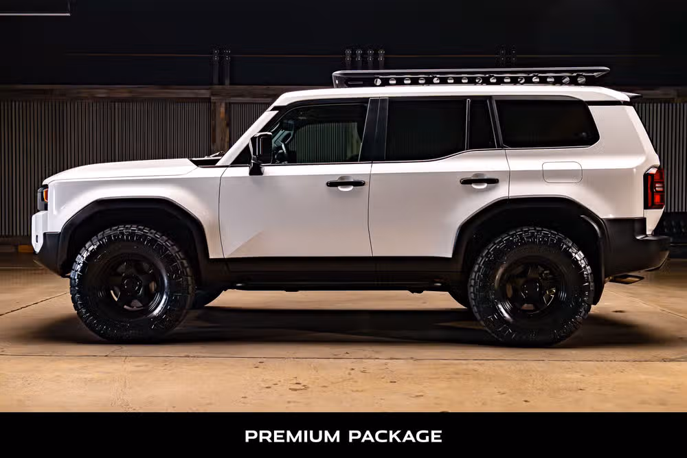 2024 Toyota Land Cruiser Base Image 6