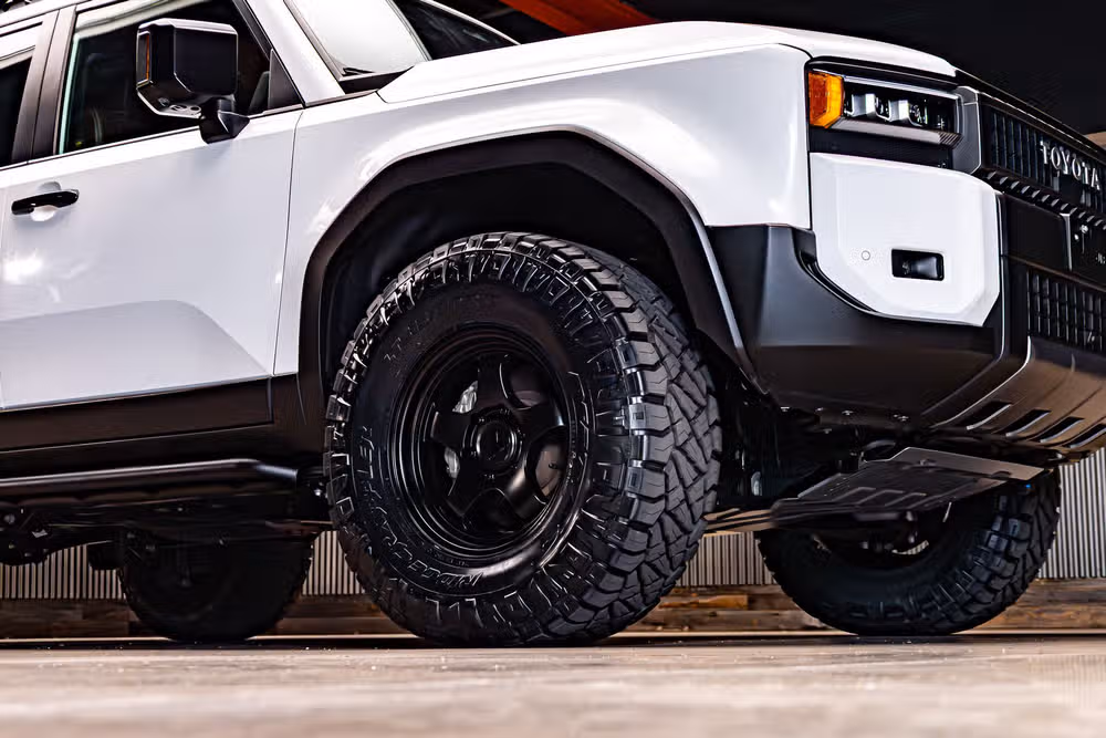 2024 Toyota Land Cruiser Base Image 16