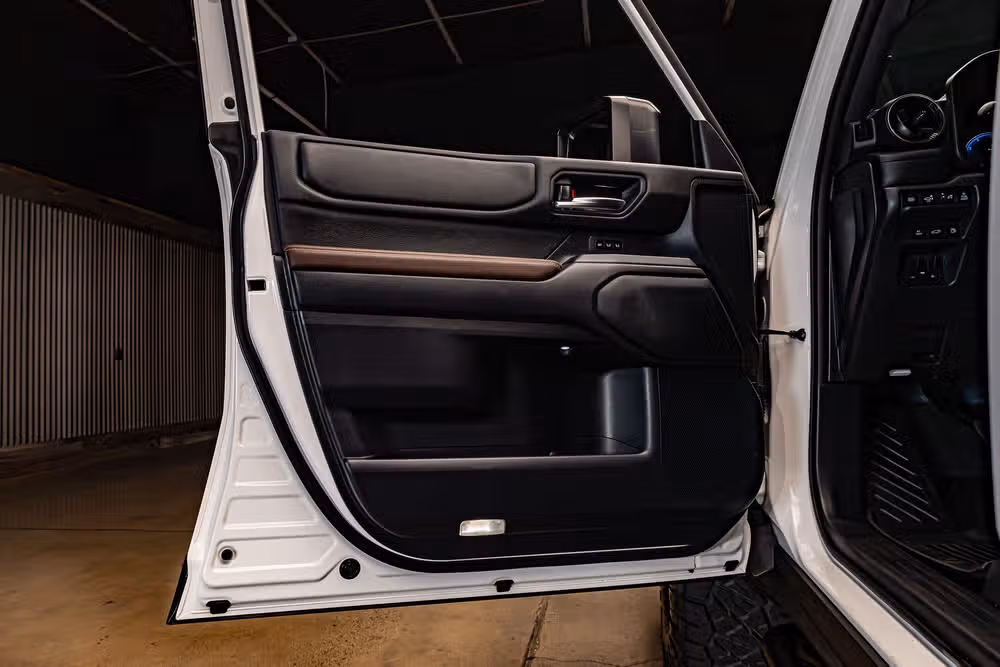 2024 Toyota Land Cruiser Base Image 30
