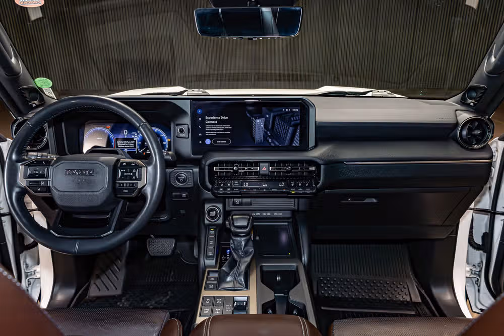 2024 Toyota Land Cruiser Base Image 18