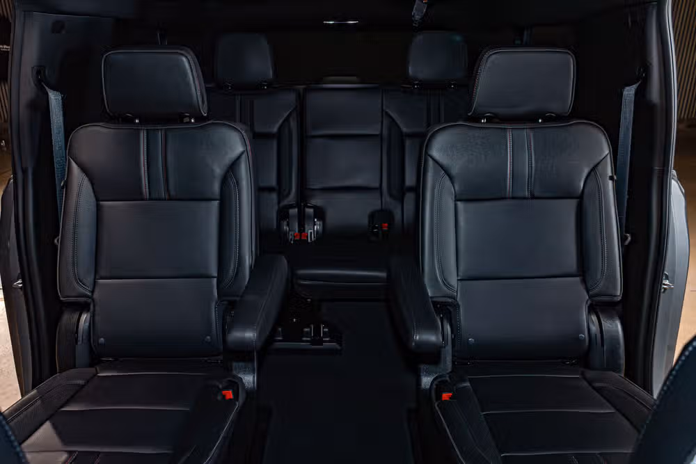 2024 Chevrolet Suburban RST Image 24