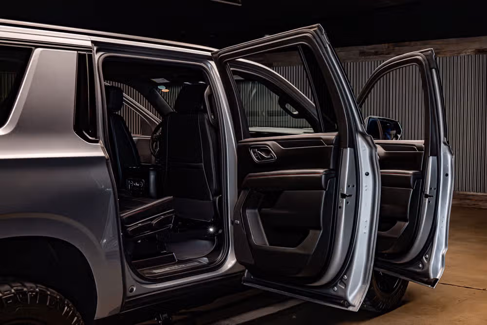 2024 Chevrolet Suburban RST Image 29