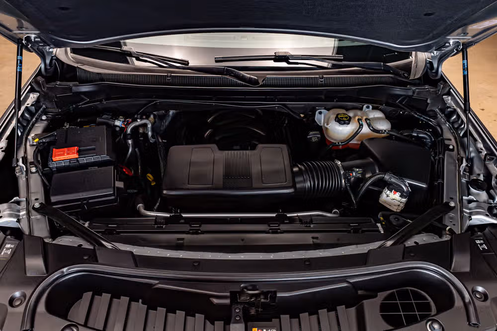 2024 Chevrolet Suburban RST Image 30