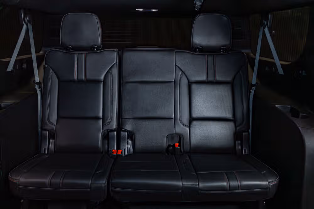 2024 Chevrolet Suburban RST Image 23