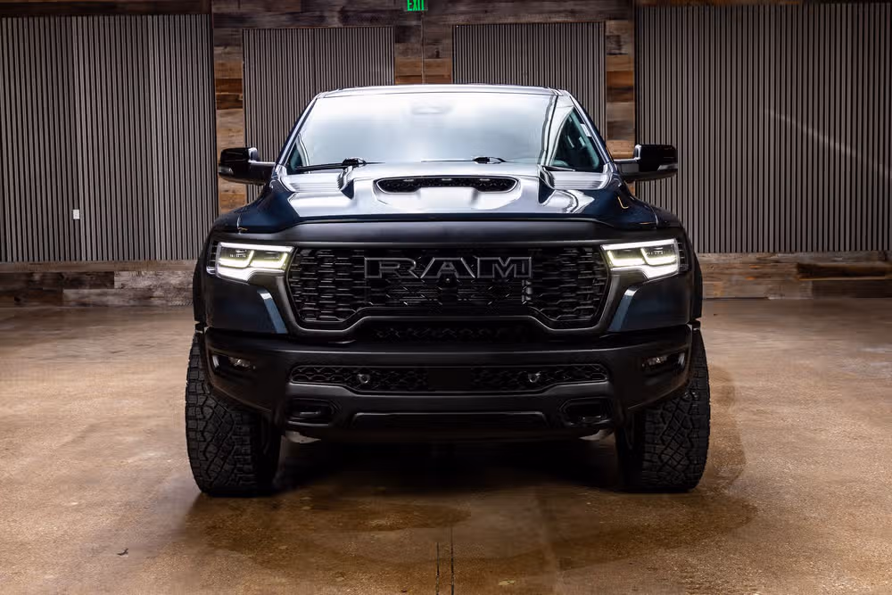 2026 Ram 1500 RHO Crew Cab Image 2
