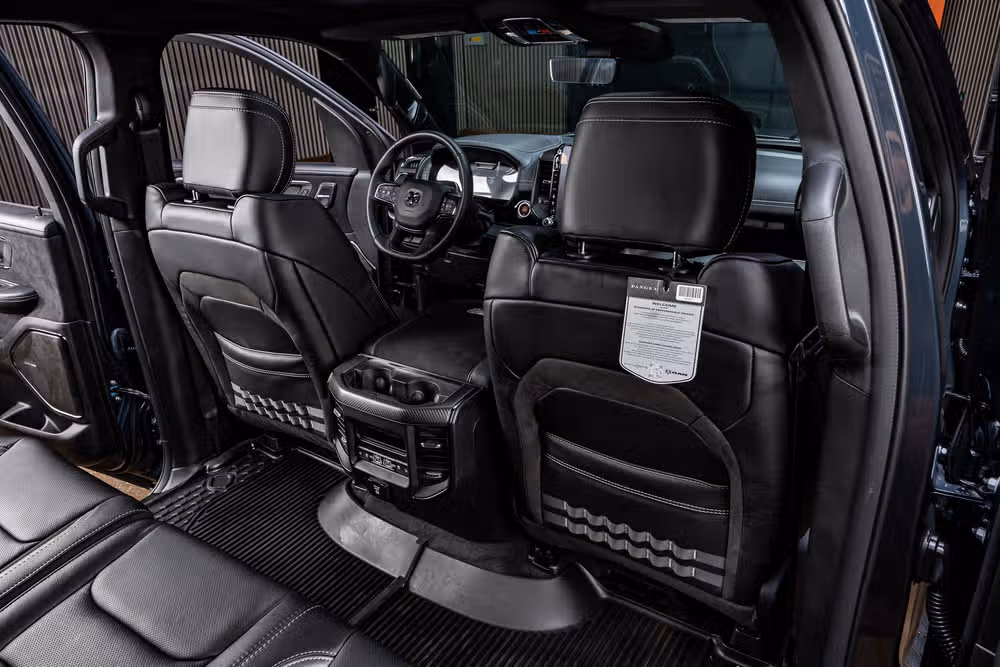 2026 Ram 1500 RHO Crew Cab Image 31