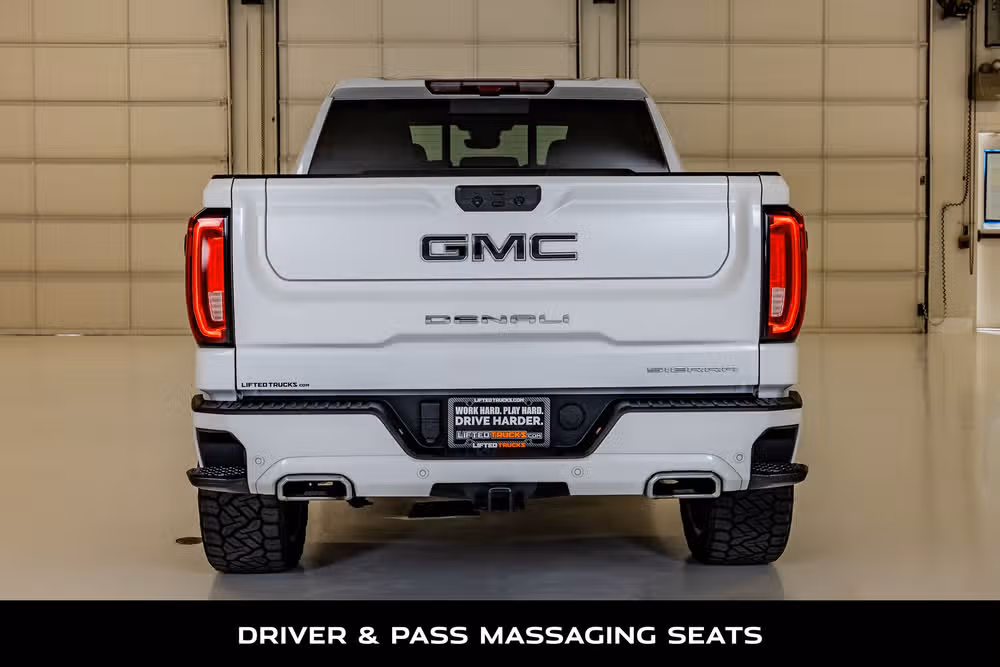 2024 GMC Sierra 1500 Denali Ultimate Crew Cab Image 7