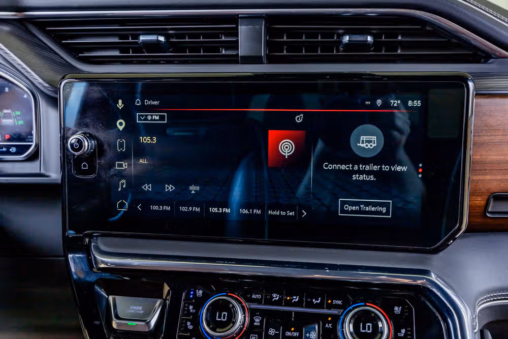 2024 GMC Sierra 1500 Denali Ultimate Crew Cab Image 23