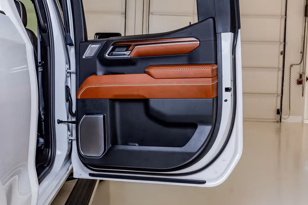 2024 GMC Sierra 1500 Denali Ultimate Crew Cab Image 37