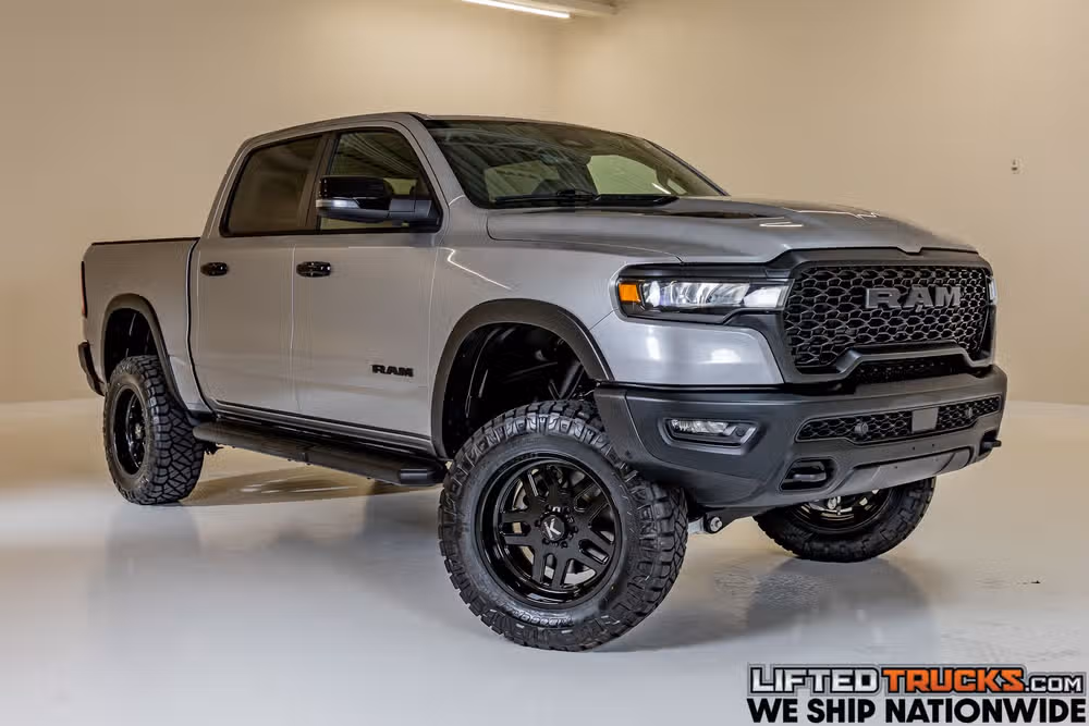 2025 Ram 1500 Rebel Crew Cab Image 1