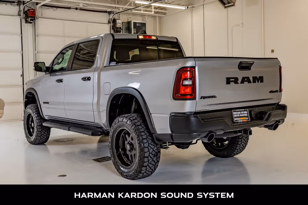 2025 Ram 1500 Rebel Crew Cab Image 7
