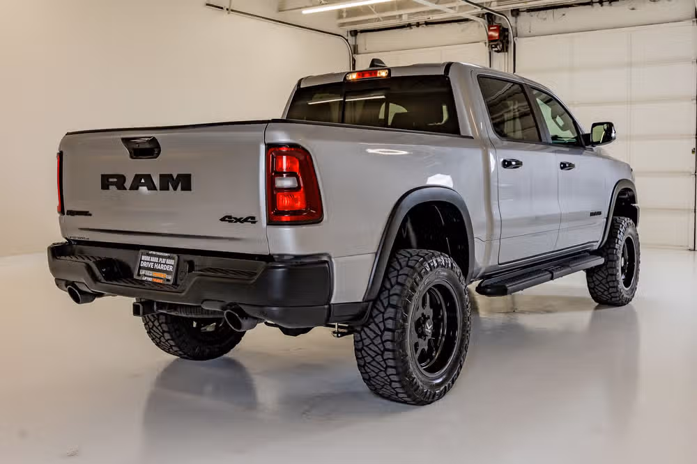 2025 Ram 1500 Rebel Crew Cab Image 10