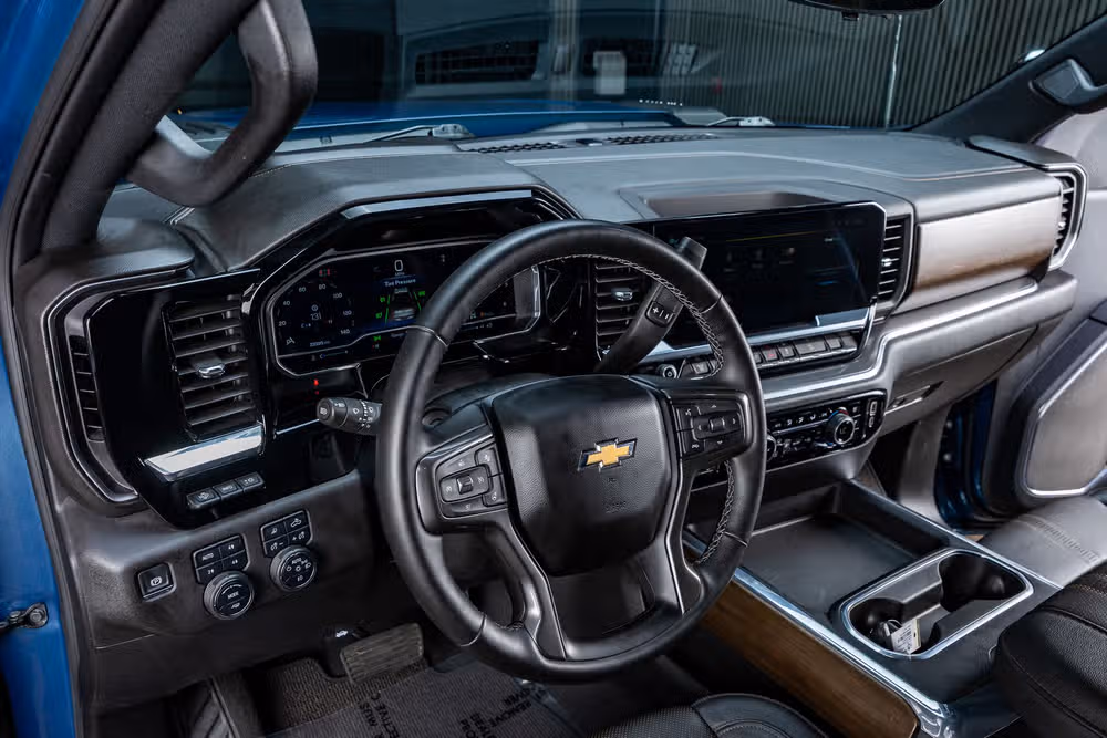 2024 Chevrolet Silverado 2500HD High Country Crew Cab Image 17