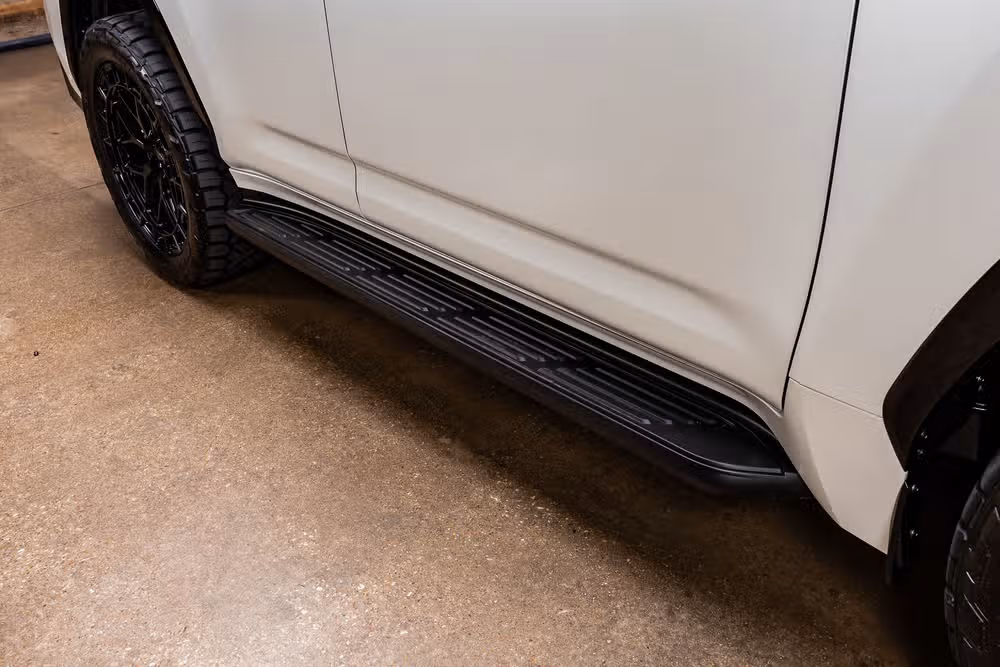 2025 Lexus LX 700h Overtrail Image 12