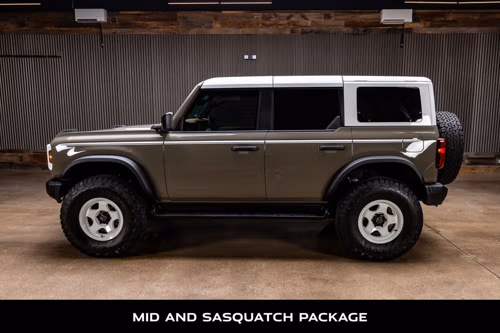 2026 Ford Bronco Heritage Edition Image 6