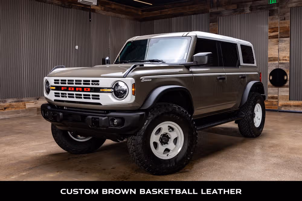 2026 Ford Bronco Heritage Edition Image 5
