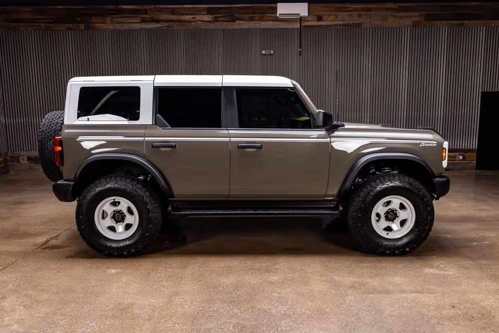 2026 Ford Bronco Heritage Edition Image 11