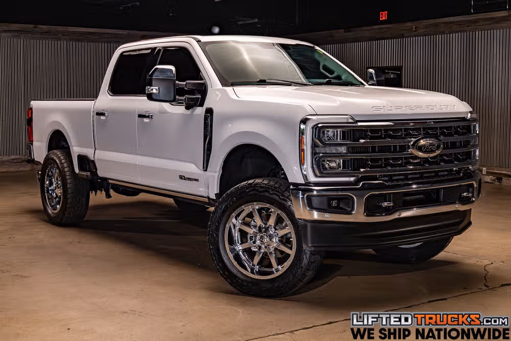 2023 Ford F-250 Super Duty Lariat Crew Cab Image 1