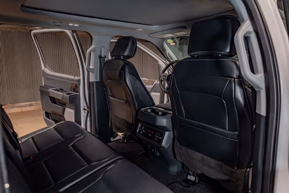 2023 Ford F-250 Super Duty Lariat Crew Cab Image 22