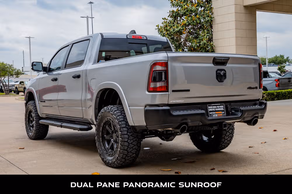 2021 Ram 1500 Big Horn Crew Cab Image 7
