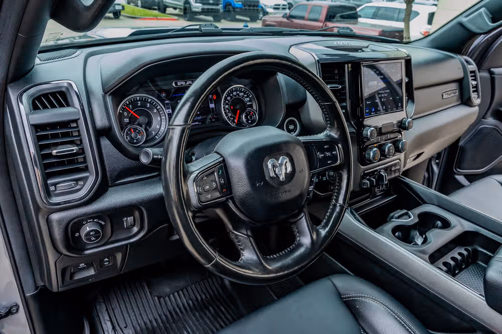 2021 Ram 1500 Big Horn Crew Cab Image 17