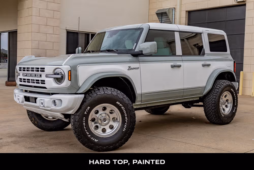 2023 Ford Bronco Heritage Edition Image 5