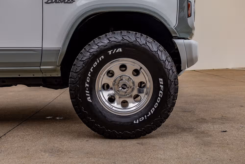 2023 Ford Bronco Heritage Edition Image 12
