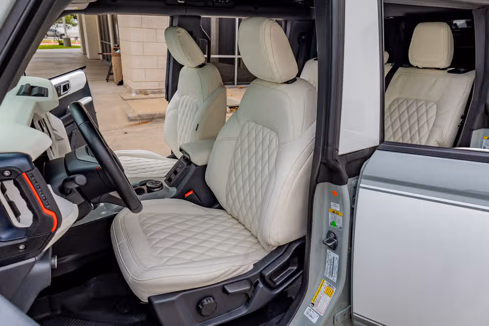 2023 Ford Bronco Heritage Edition Image 31