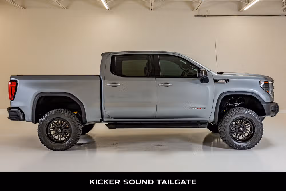 2024 GMC Sierra 1500 AT4X Crew Cab Image 10