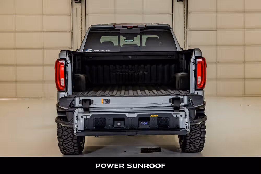 2024 GMC Sierra 1500 AT4X Crew Cab Image 8