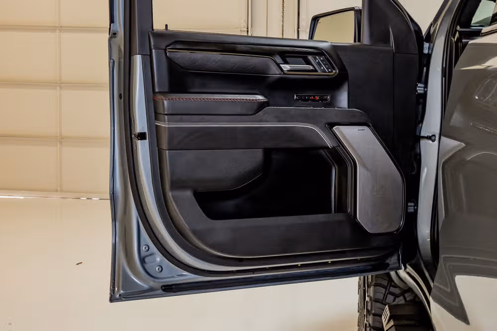 2024 GMC Sierra 1500 AT4X Crew Cab Image 35
