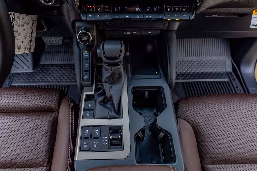 2026 Toyota Land Cruiser Base Image 29