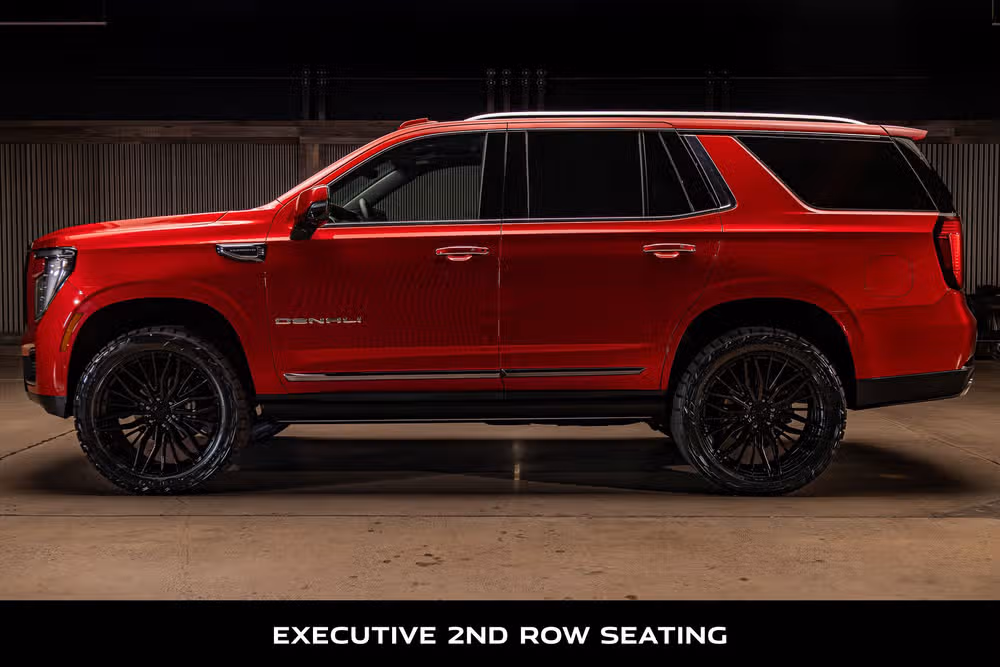 2025 GMC Yukon Denali Ultimate Image 6