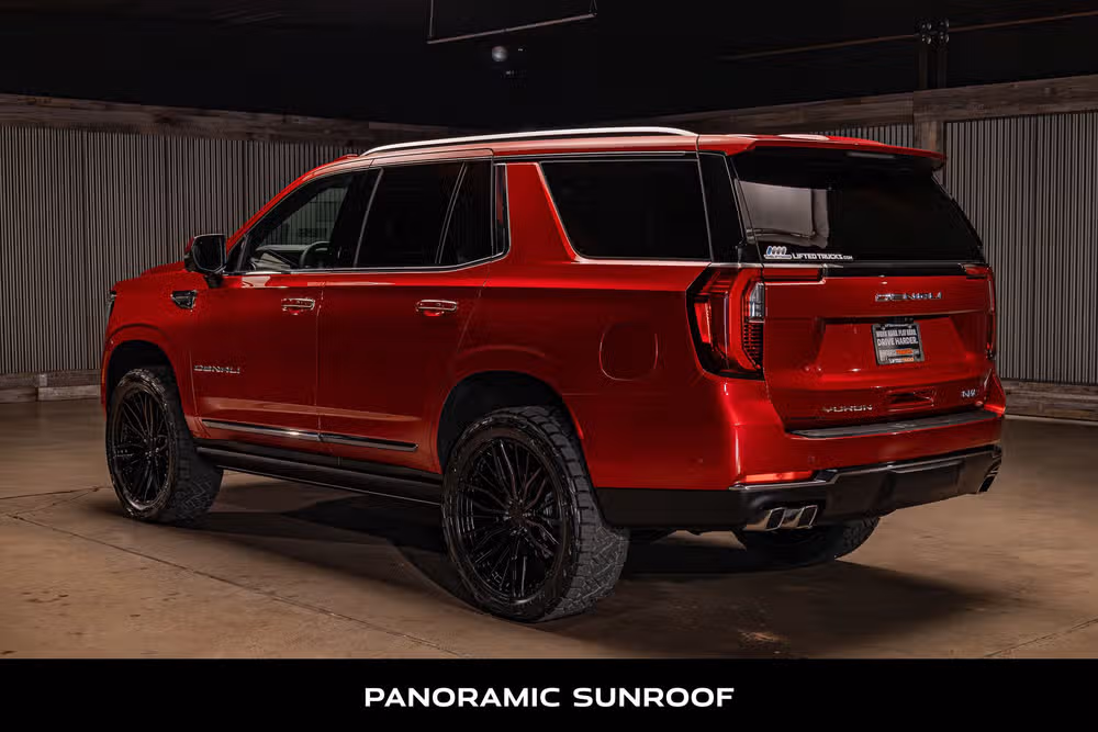 2025 GMC Yukon Denali Ultimate Image 7