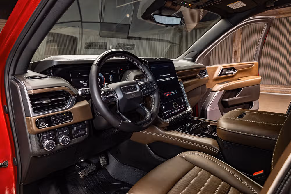 2025 GMC Yukon Denali Ultimate Image 13