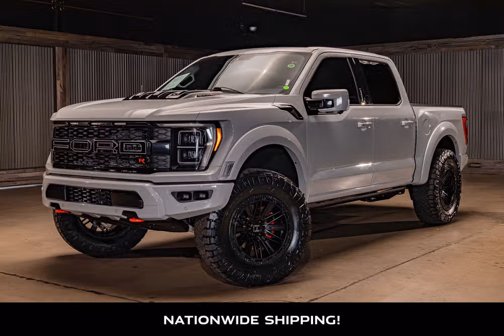 2023 Ford F-150 Raptor R SuperCrew Image 4