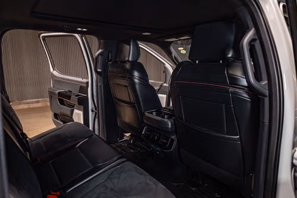 2023 Ford F-150 Raptor R SuperCrew Image 24