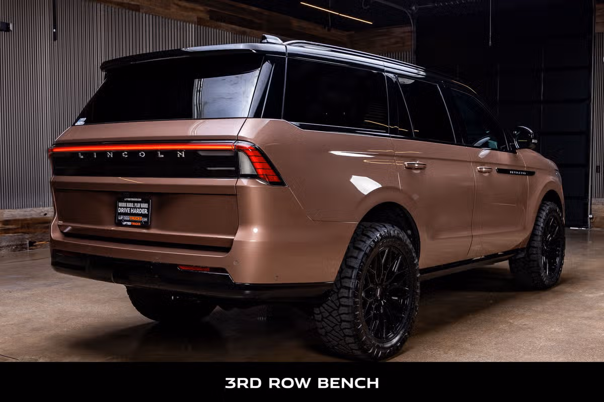 2025 Lincoln Navigator Black Label