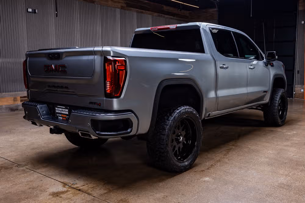 2026 GMC Sierra 1500 AT4 Crew Cab Image 10