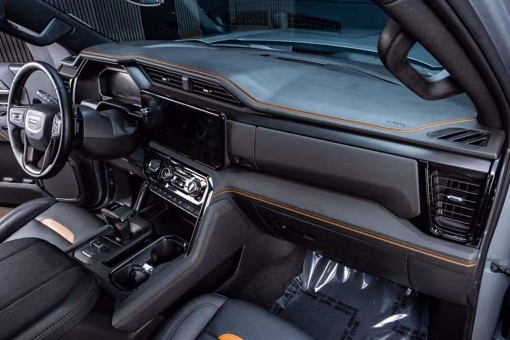 2026 GMC Sierra 1500 AT4 Crew Cab Image 17
