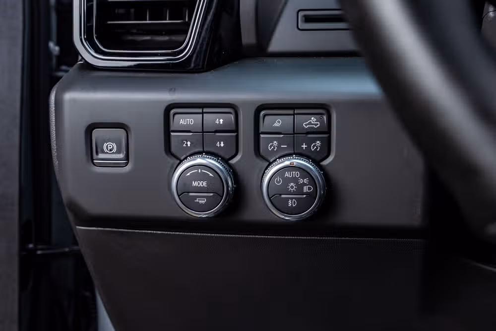 2026 GMC Sierra 1500 AT4 Crew Cab Image 21