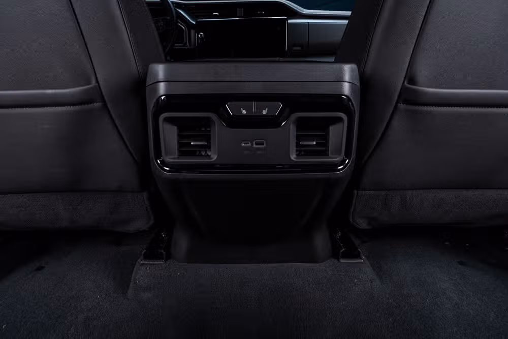 2026 GMC Sierra 1500 AT4 Crew Cab Image 32